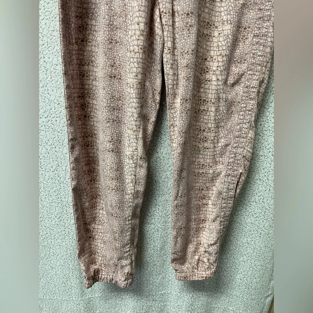 Anthropologie Orana Printed Joggers Pink Snakeskin Print Pants | Size Medium